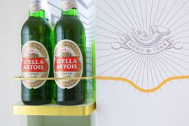 Prezentační a prodejní stojan Stella Artois